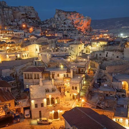 Uerguep Cave Suites Екстериор снимка