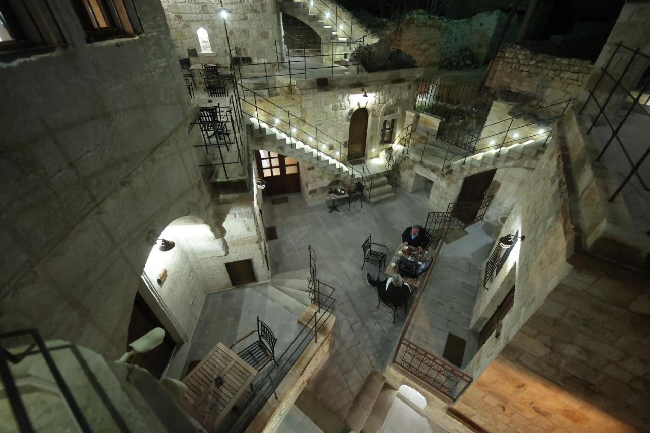 Uerguep Cave Suites Екстериор снимка