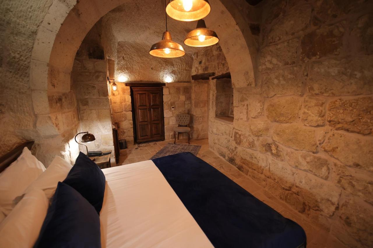 Uerguep Cave Suites Екстериор снимка