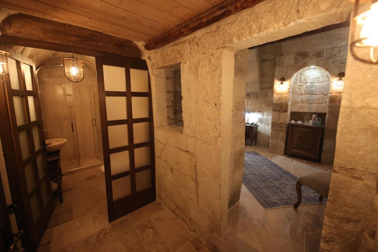 Uerguep Cave Suites Екстериор снимка