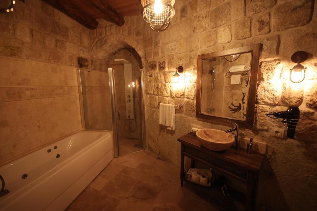 Uerguep Cave Suites Екстериор снимка
