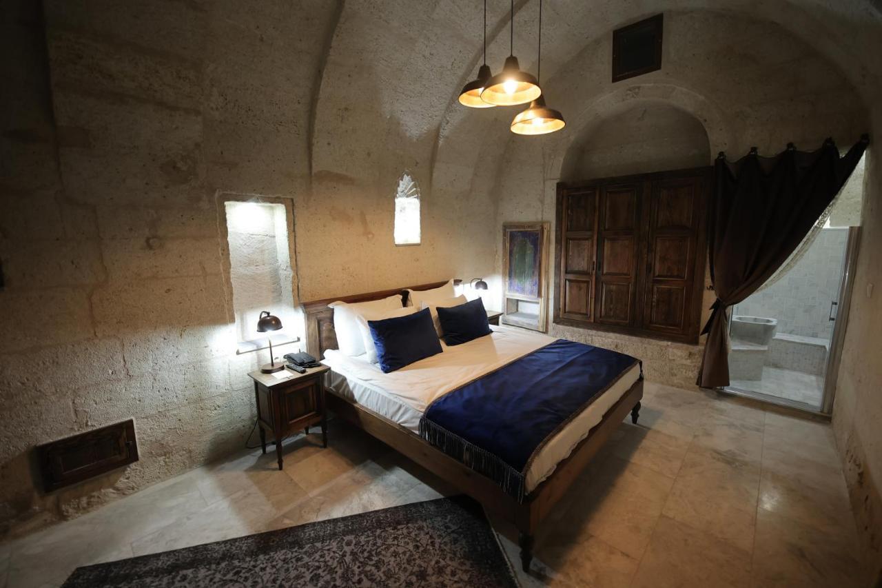 Uerguep Cave Suites Екстериор снимка