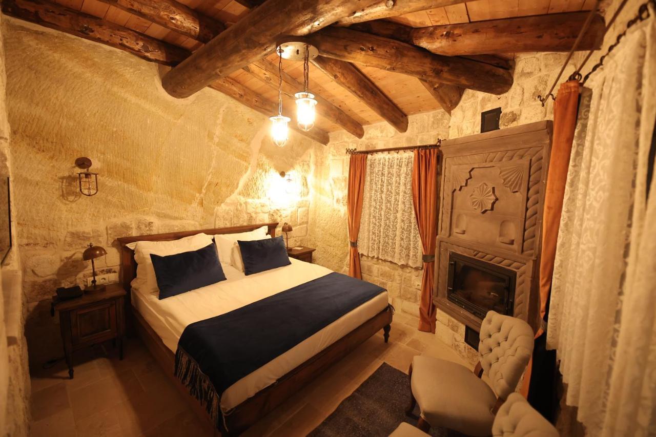 Uerguep Cave Suites Екстериор снимка
