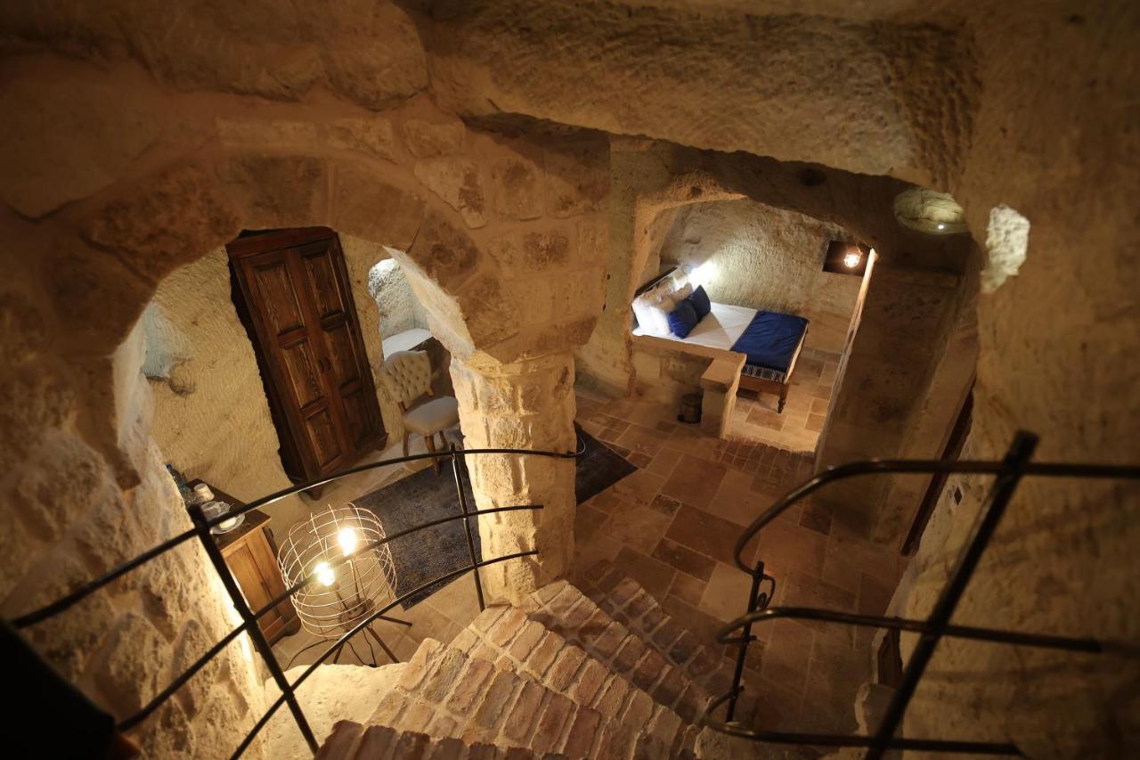 Uerguep Cave Suites Екстериор снимка