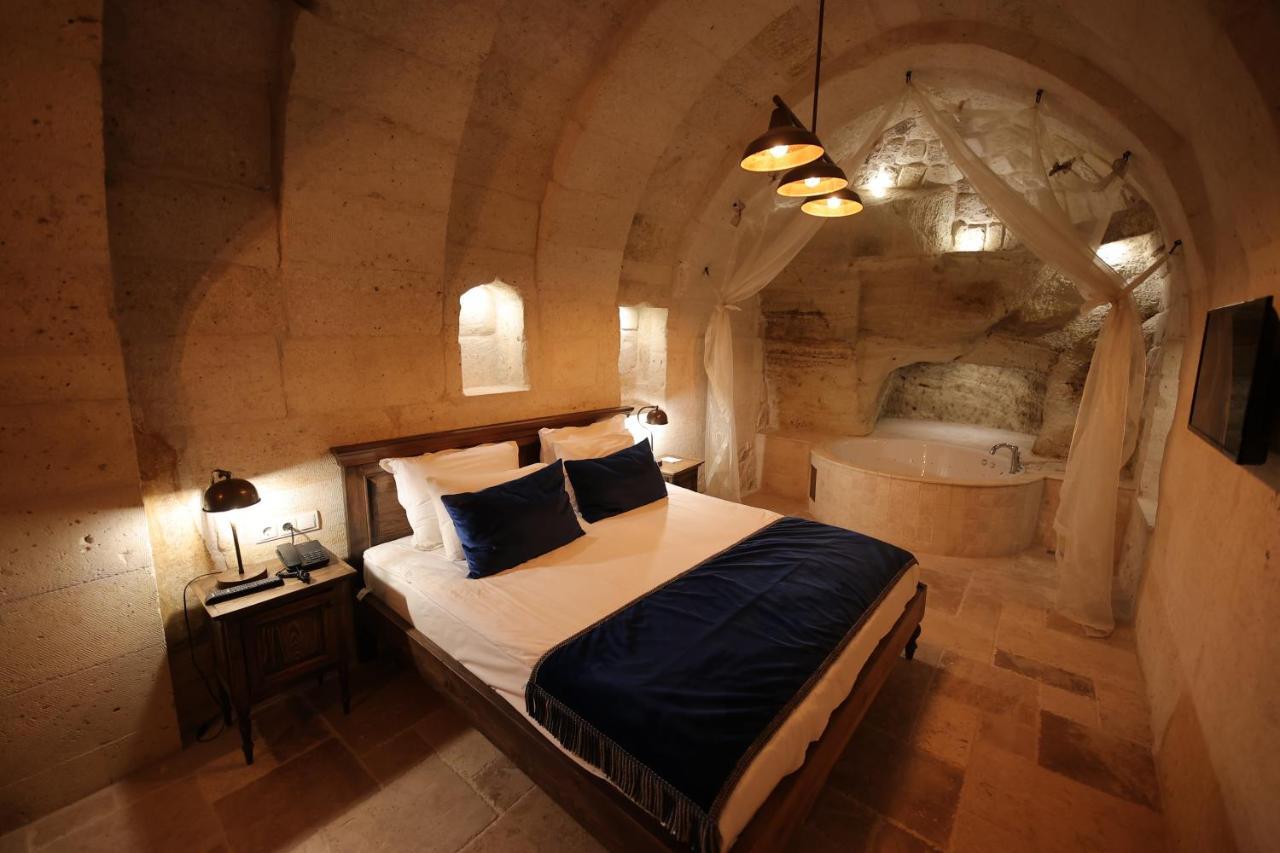 Uerguep Cave Suites Екстериор снимка