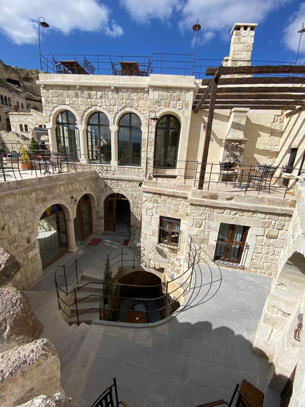 Uerguep Cave Suites Екстериор снимка
